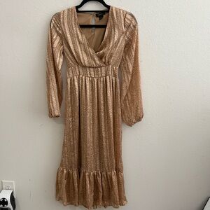 Elegant Gold Long-Sleeve Dress